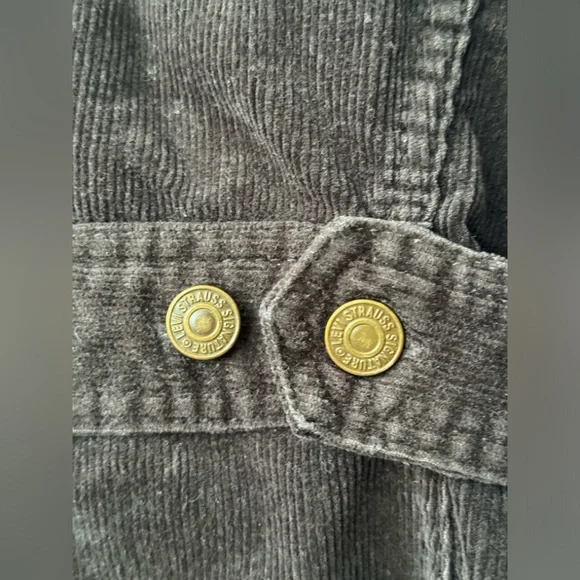 Levi’s Signature Denim Jacket - Picture 6 of 6